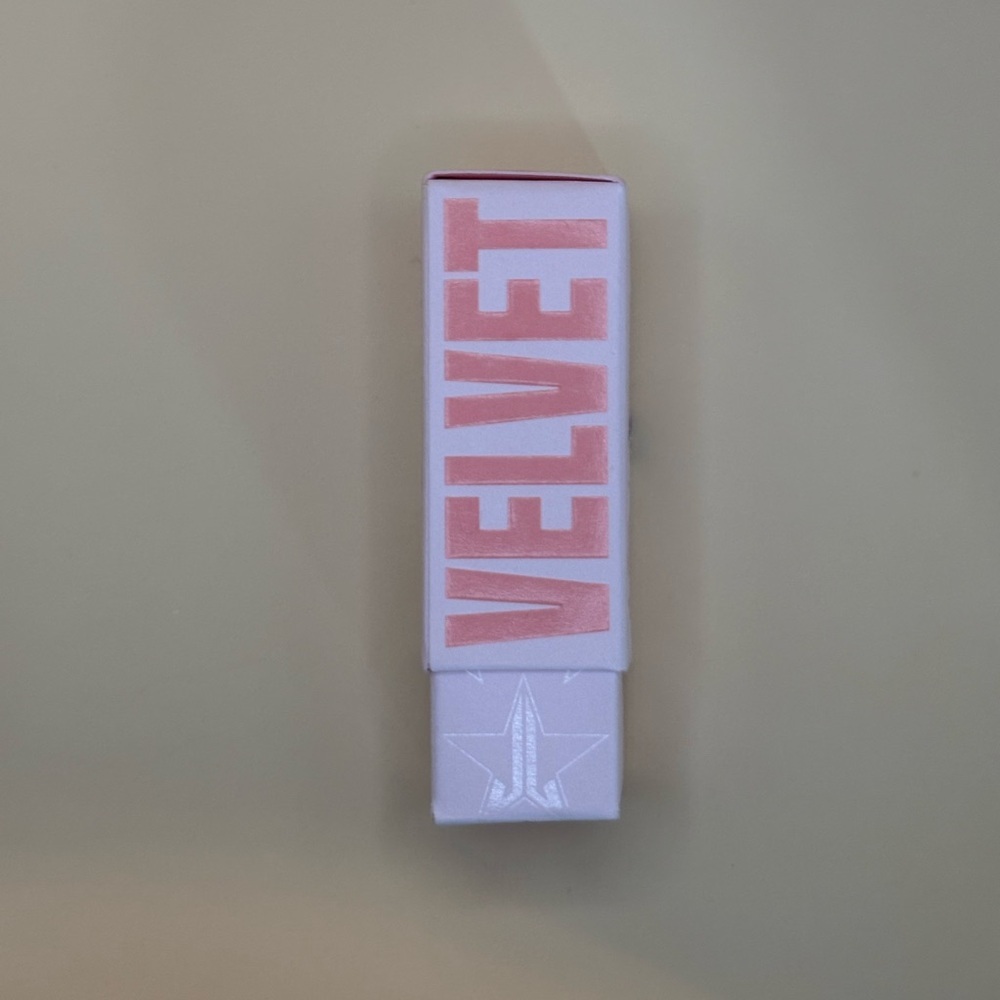 Jeffree Star Velvet Trap Lipstick Multiple Colors Available.